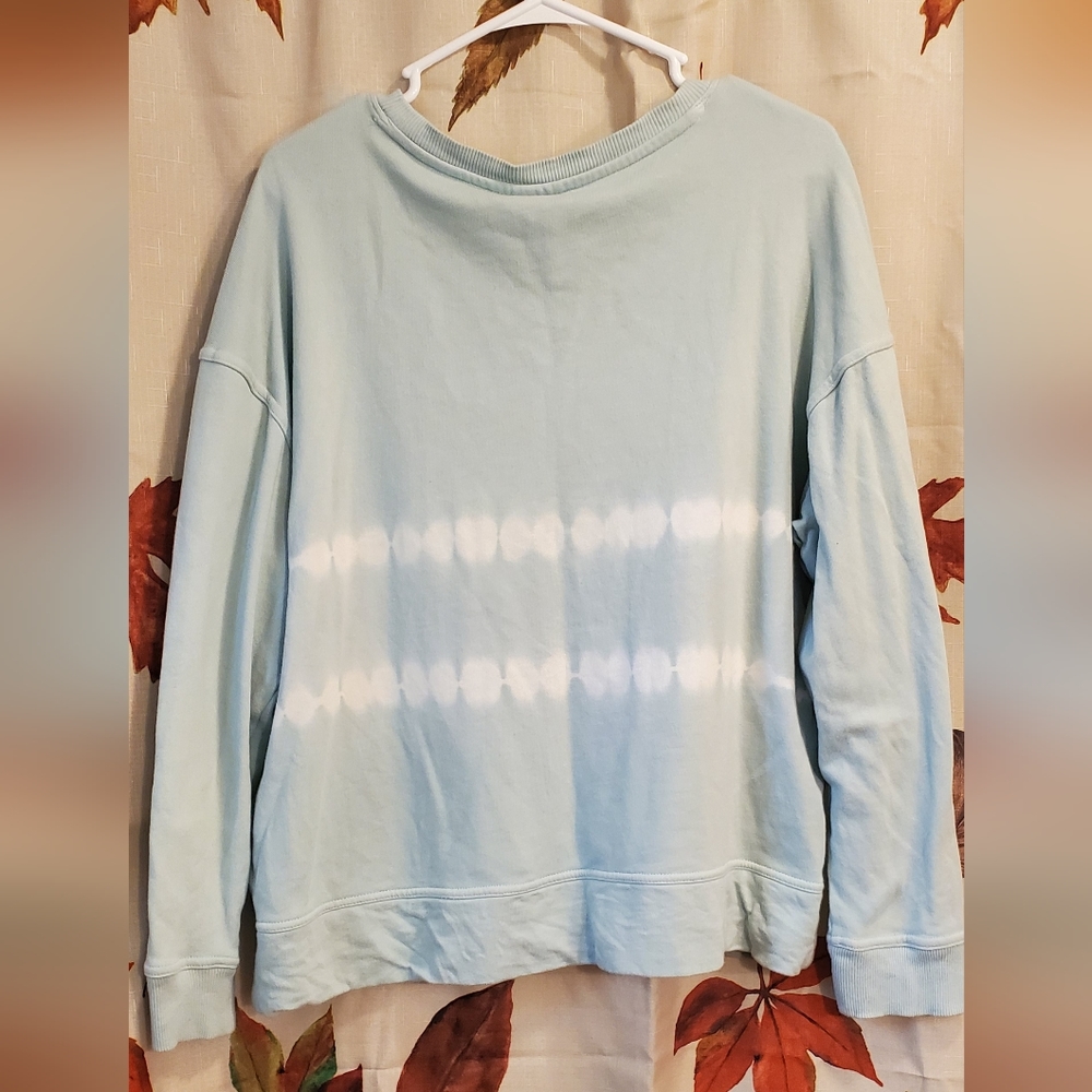 Universal Thread long sleeve - Picture 2 of 3